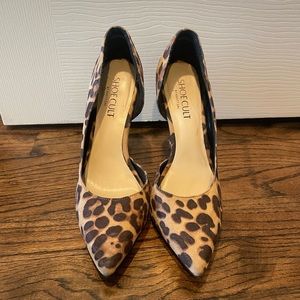 Adorable Shoe Cult by Nast Gal leopard print pumps - size 7.5